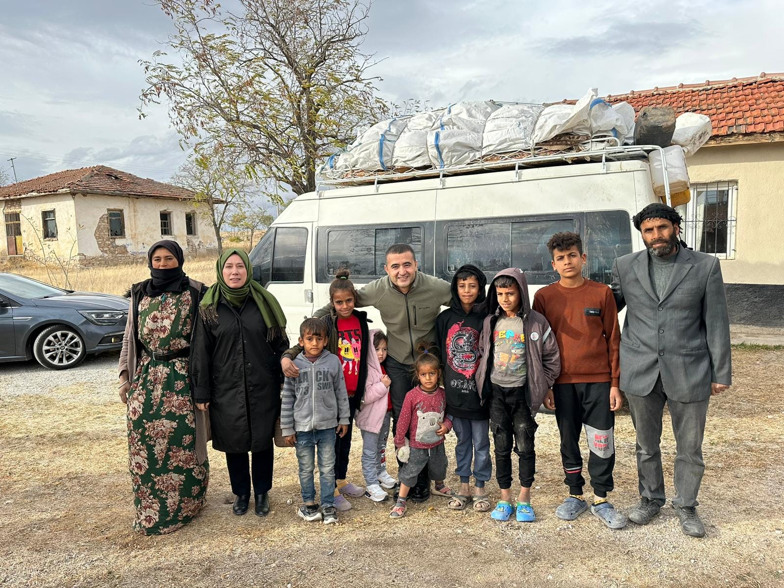 Kaymakam Bilici, Kılıçlar Köyü'ndeki Aileyi Ziyaret Etti