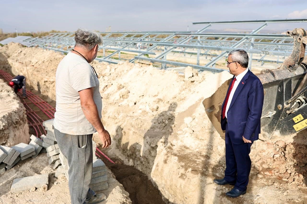 Kütahya'da Yeni Güneş Enerji Santrali Projesi Tamamlanıyor