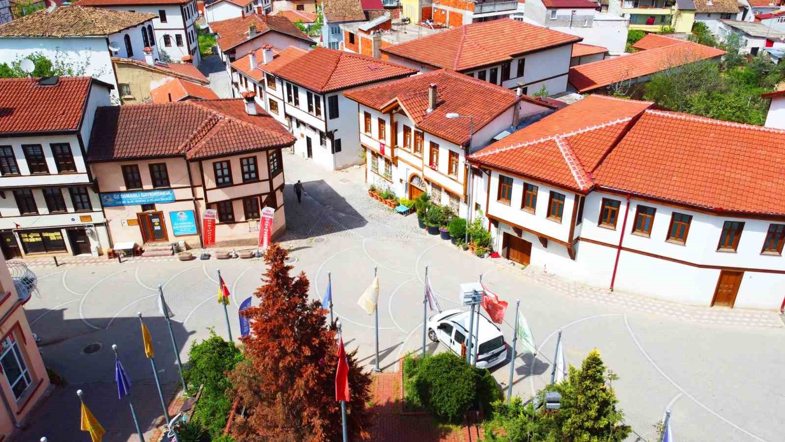 Osmaneli'nde Balaban Gazi Anıtı Yeniden Canlanıyor