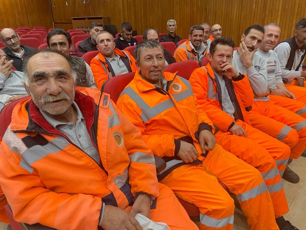 Afyonkarahisar'da Temizlikçilere İletişim Eğitimi