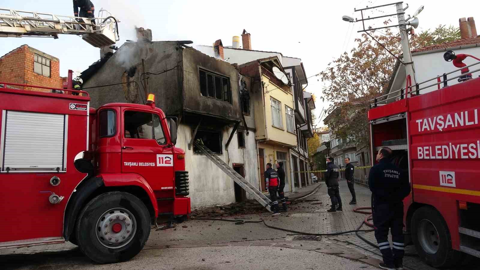 Tavşanlı'da Ahşap Evde Hayatını Kaybeden İsim Açıklandı