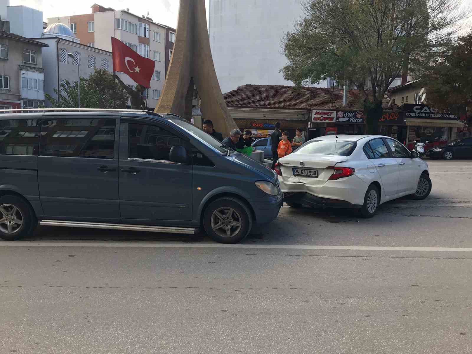 Bilecik'te trafik kazası: 1 yaralı