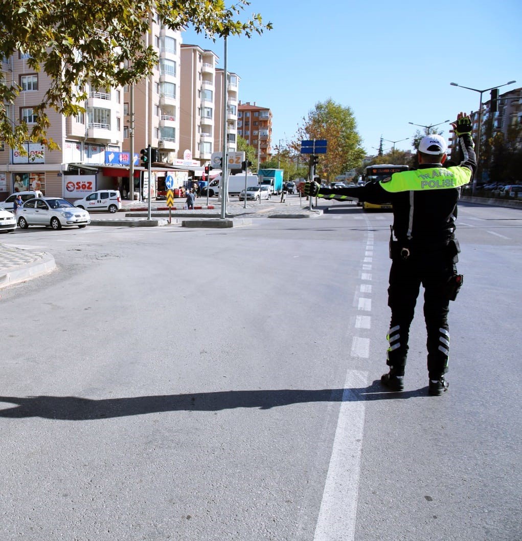 Afyonkarahisar'da Trafik Denetimleri Sonuçlandı!