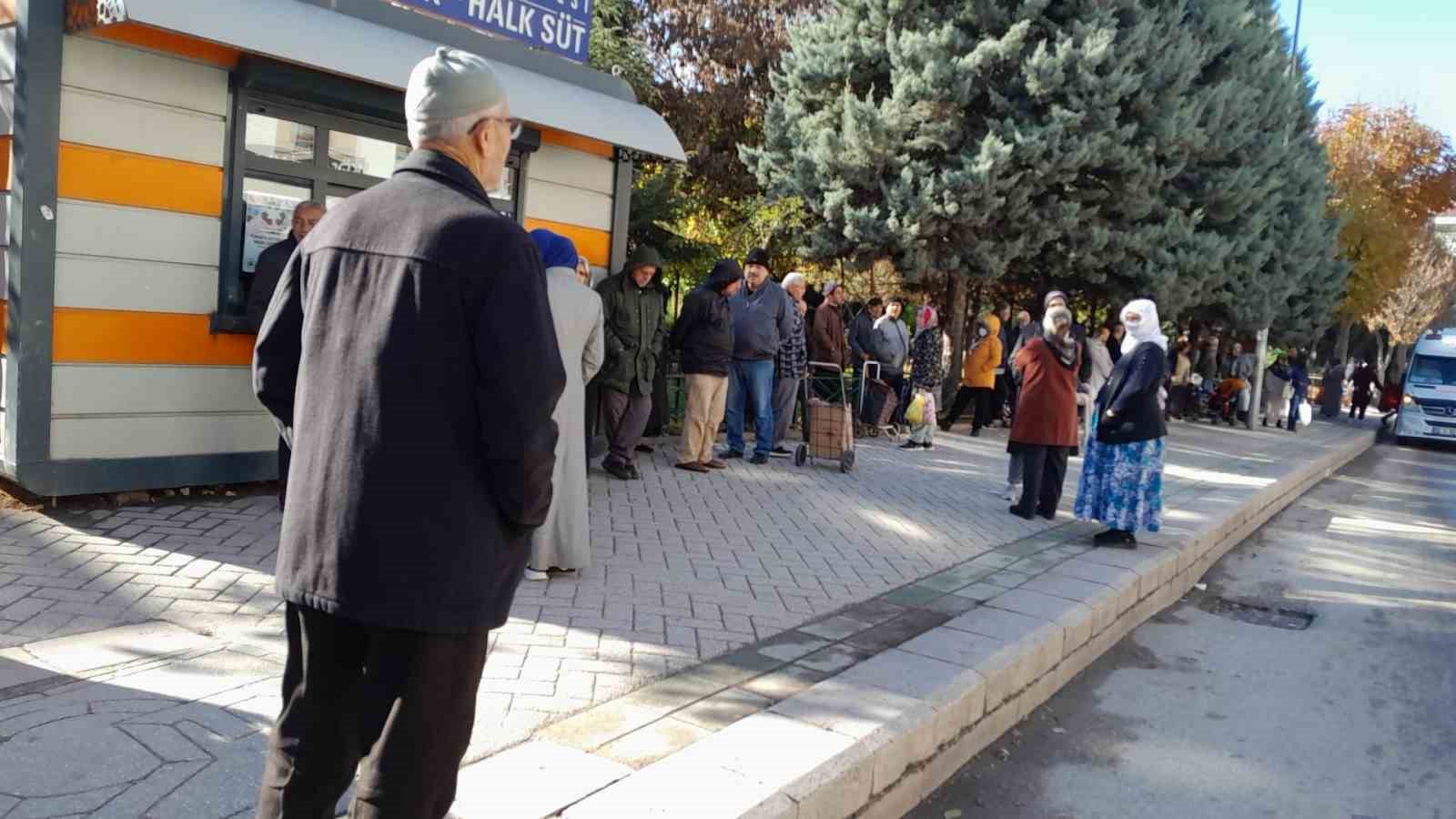 Eskişehir'deki Halk Ekmek büfeleri sorunlu!