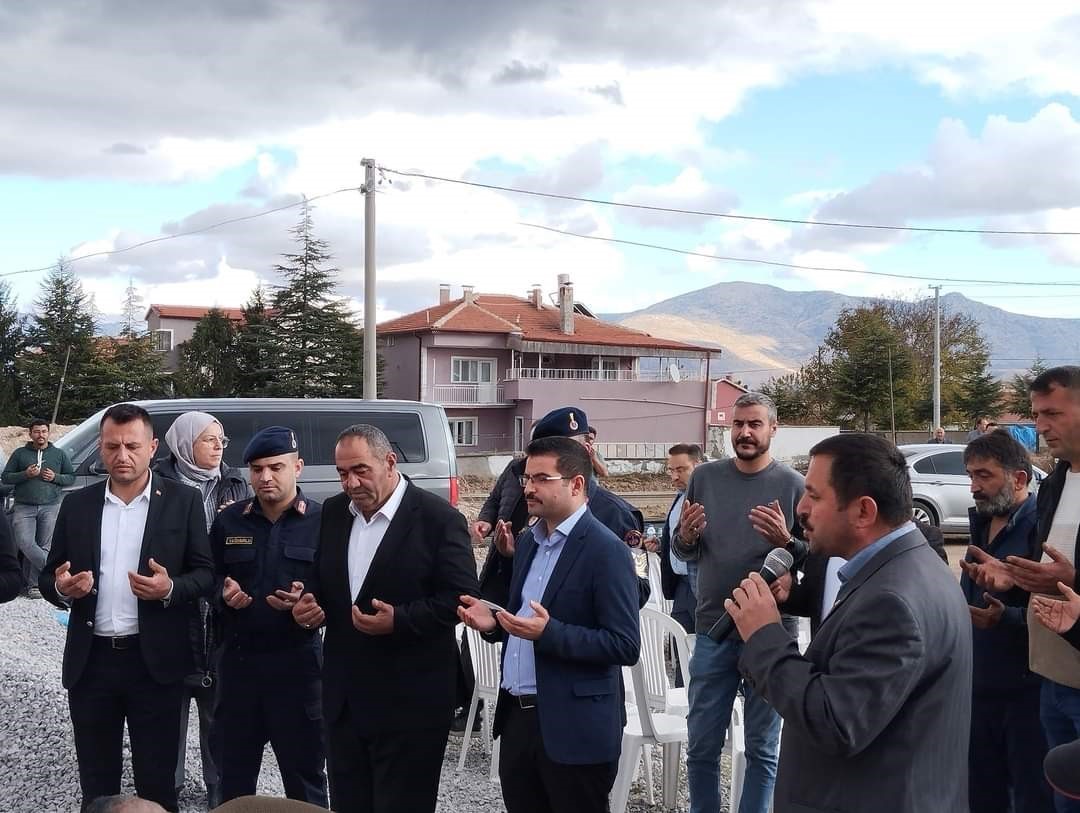 Şuhut'un Karaadilli Belde İçin Yeni Jandarma Karakolu Temeli Atıldı.