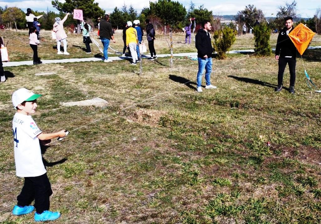 Dumlupınar'da 100. Yıl Kutlamaları Kapsamında Uçurtma Şenliği