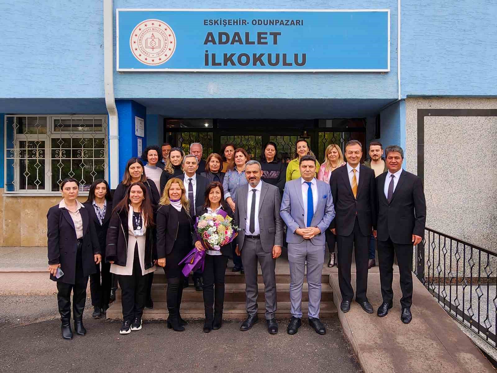 TEI Yöneticileri, Öğretmenleri Eskişehir'de Ziyaret Etti