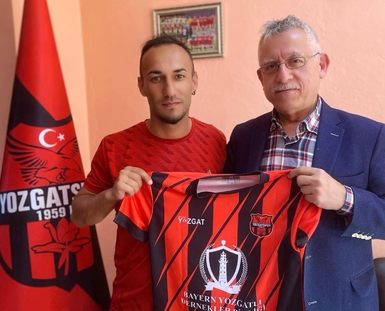 Ercan Bahadır, futbola dönüş yaparak Yozgatspor ile anlaştı.