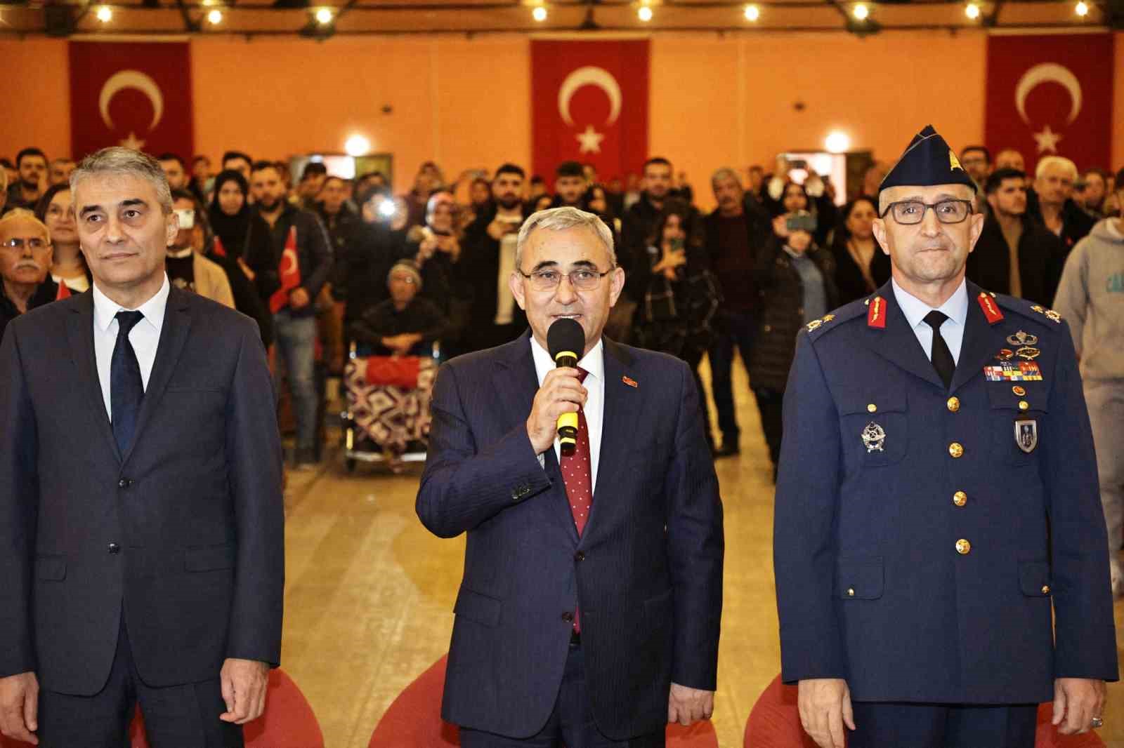 Kütahya Belediye Başkanı yemin töreninde