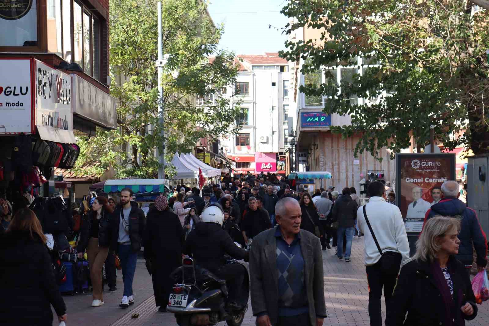 Eskişehir'de Yağmur Sonrası Güneş İle Hava Şenlendi