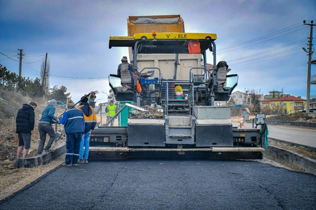 Emet'te Altyapı Çalışmaları Tamamlandı, Sıcak Asfalt Başladı.