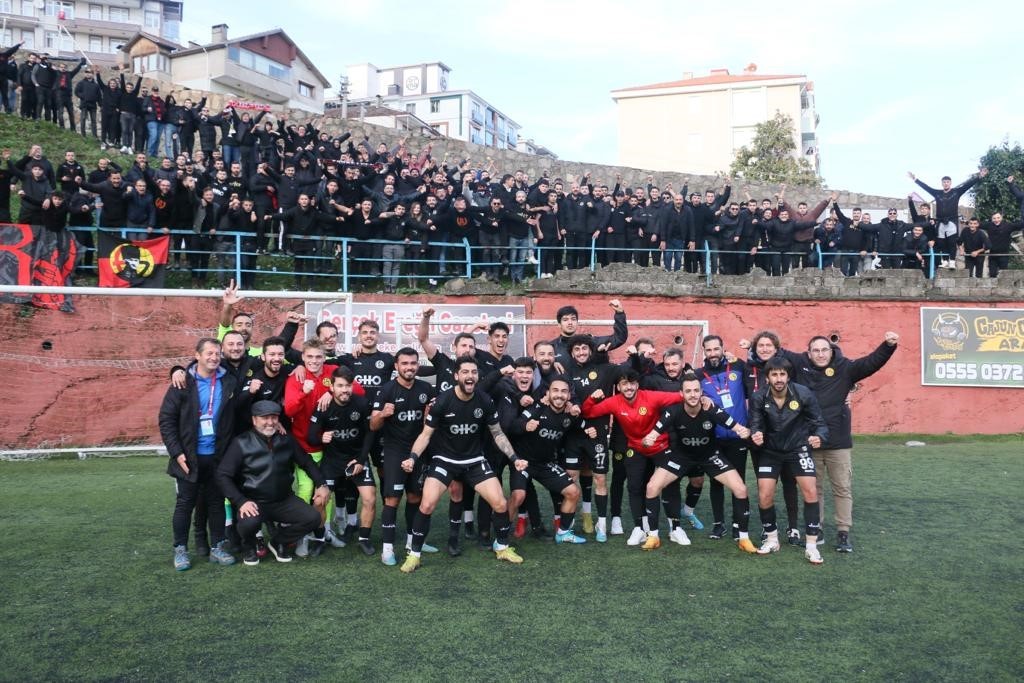 Eskişehirspor liderlik koltuğunda!