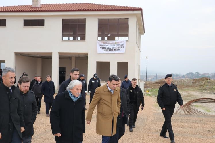 Bilecik Valisi, Osmaneli Belediyesi'ne Destek Sözü Verdi.