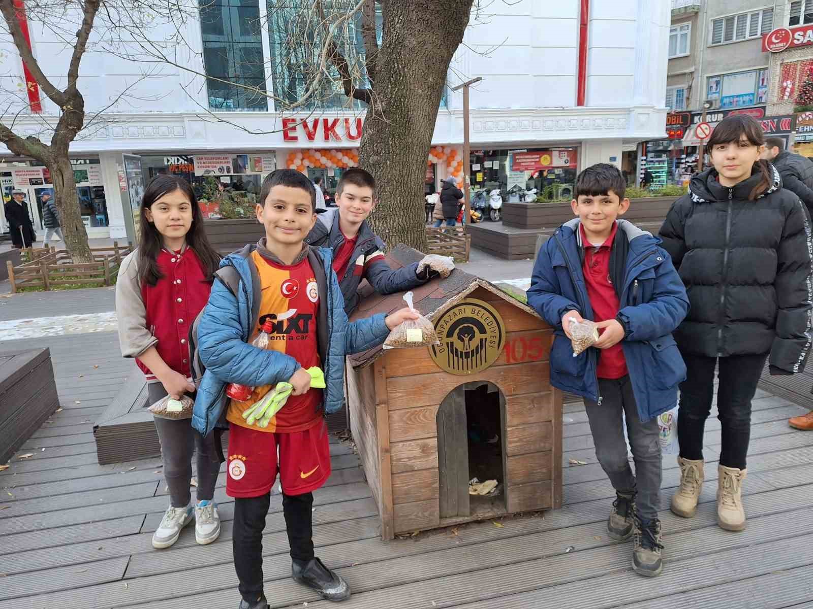 Eskişehir'de Sokak Hayvanlarına Merhamet Etkinliği