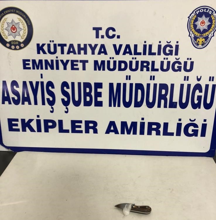 Kütahya'da Okul Çevresinde Uyuşturucu Operasyonu