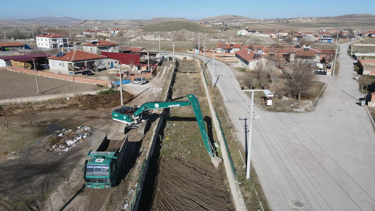 Gebeceler Beldesi'nde Taşkın Riskine Karşı Önlem Alınıyor