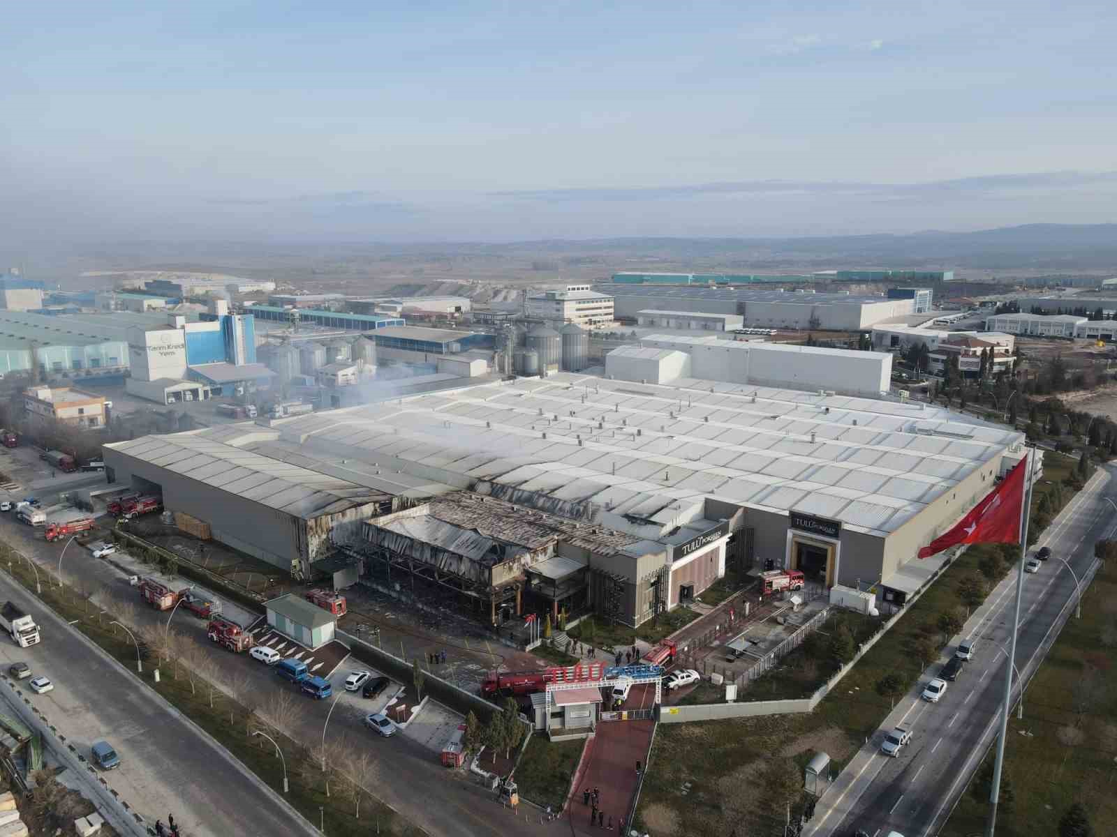 Kütahya OSB Yangında Zarar Gören Porselen Fabrikası İçin Geçmiş Olsun Mesajı Yayınladı.