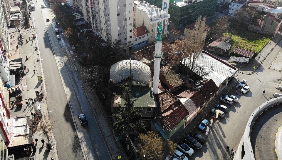 Eskişehir'deki Hal Camii'nin yıkımı durduruldu.