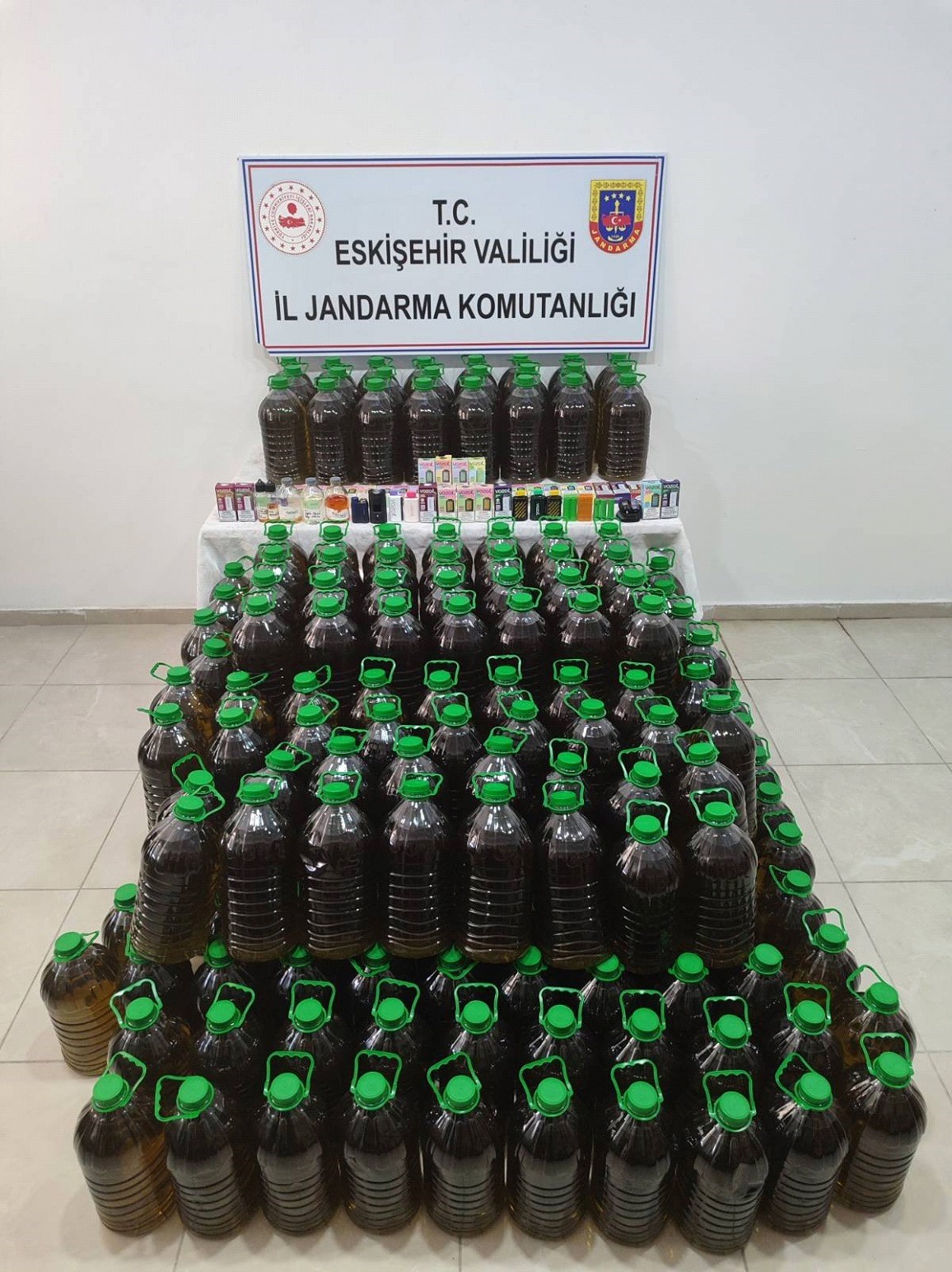 Eskişehir'de Sahte Zeytin Yağı Üreten Şüpheliler Yakalandı