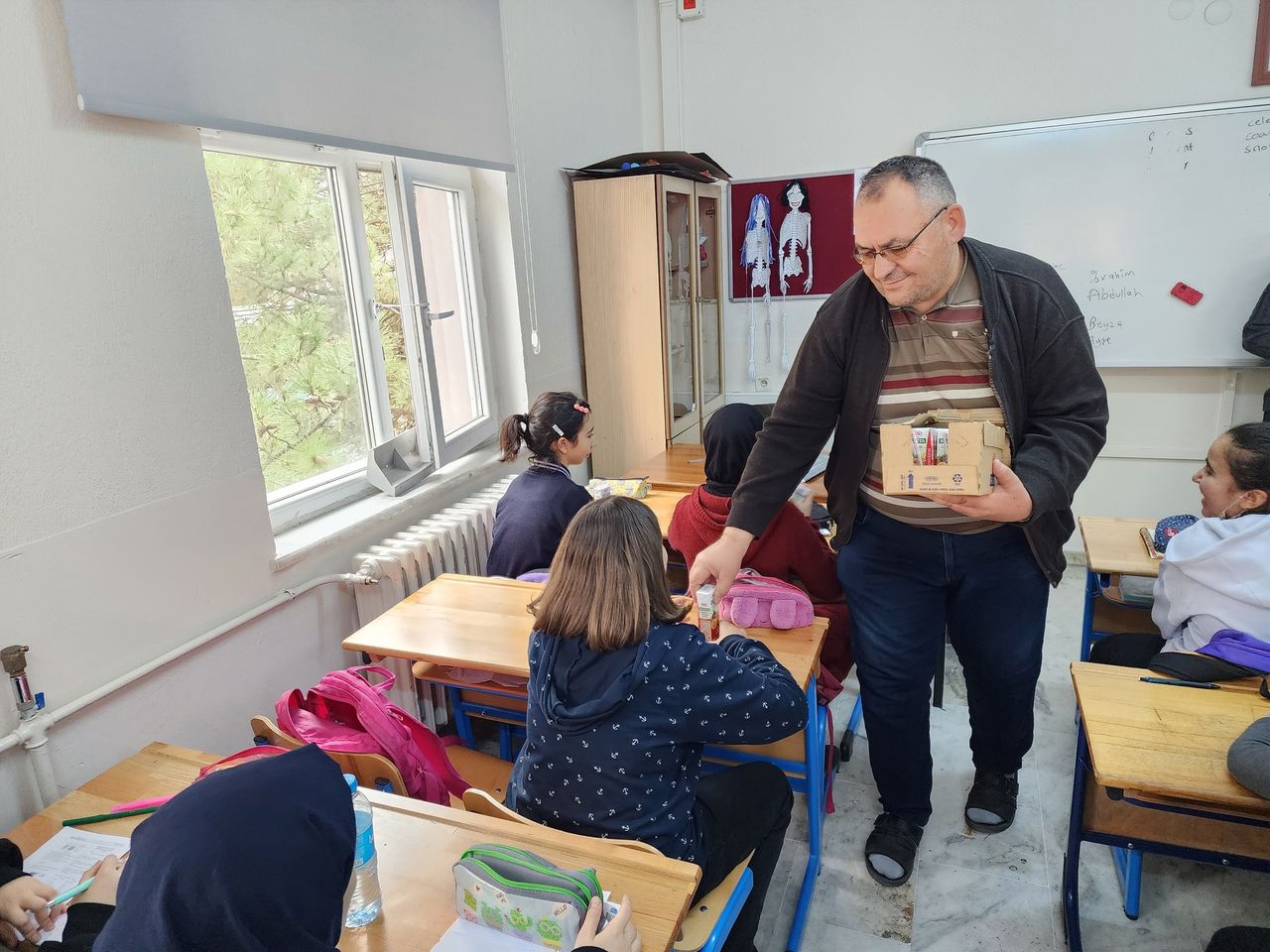 Afyonkarahisar'ın Şuhut ilçesinde gençlere Regaip Kandili bilinci aşılandı.