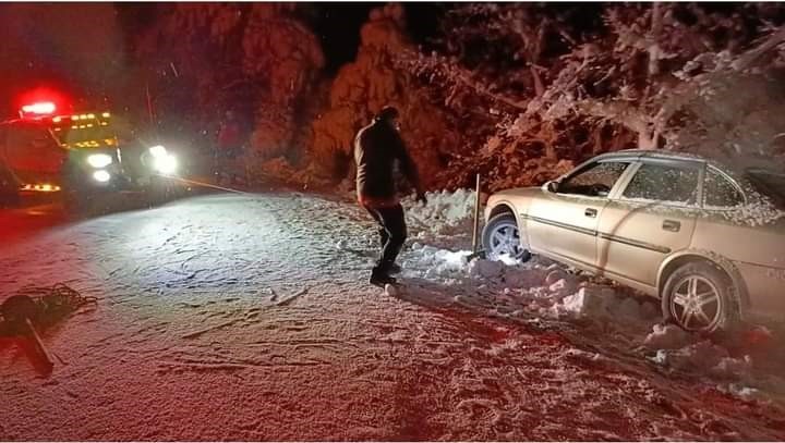 Bilecik'te Mahsur Kalan Araçlar Kurtarıldı