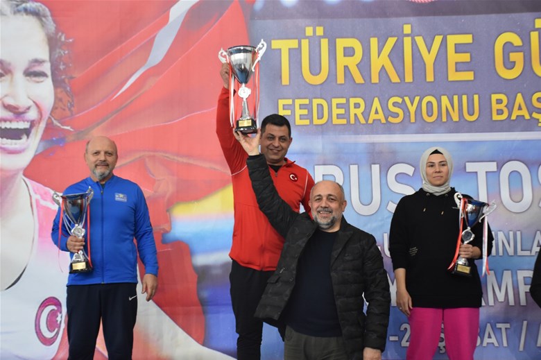 Taşoluk Belediye Spor Kulübü'nün büyük başarısı!