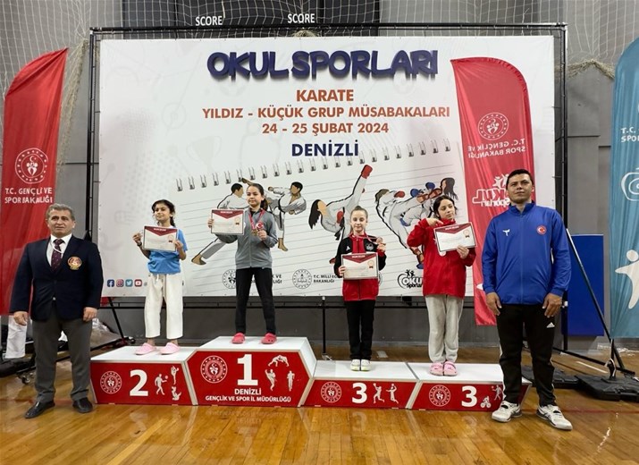 Denizli Okul Sporları Yıldızlar Karate Müsabakaları Heyecanlı Geçti