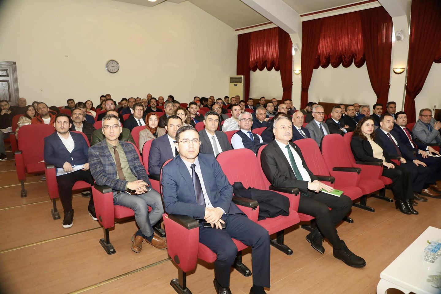 Afyonkarahisar'da Tarımsal Üretim Toplantısı Düzenlendi