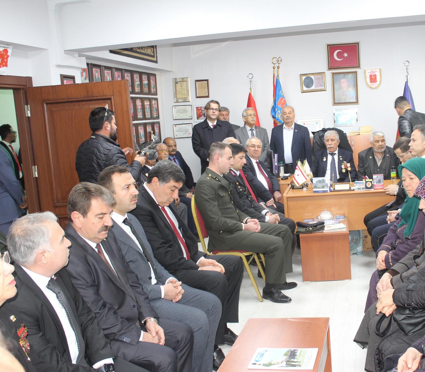 Kaymakamımız Çanakkale Zaferi ve Şehitlerimizi Anma Günü'nde camide