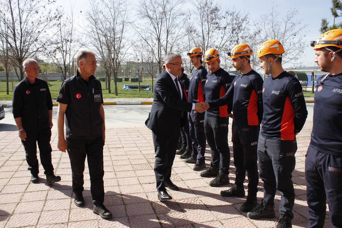 AFAD, Afyonkarahisar'da arama kurtarma faaliyetlerini güçlendirdi.