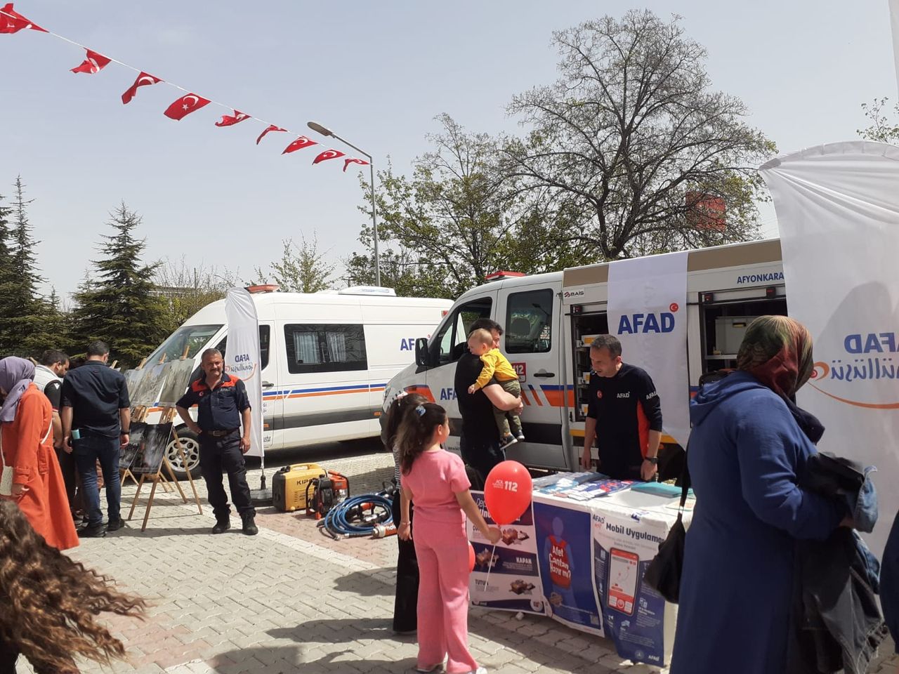 23 Nisan Ulusal Egemenlik ve Çocuk Bayramı Kutlamalarında Arama Kurtarma Etkinlikleri