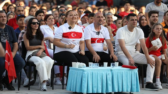 Afyonkarahisar Belediye Başkanı, 2024 Avrupa Futbol Şampiyonası'na Dair Açıklamalarda Bulundu