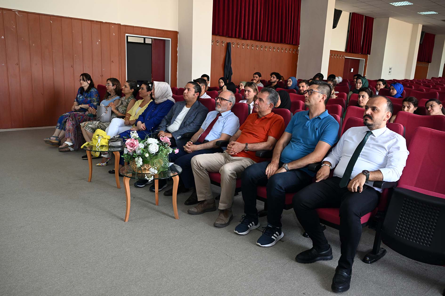 Öğretmen Eğitiminde Ters Yüz Edilmiş STEM Öğretimi Projesi Kapanış Paneli