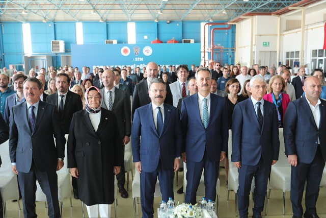 Hüseyin Aksoy, Ayşen Gürcan ve Haluk Görgün Porsuk Projesi Eğitim Uçakları Teslimat Töreninde Buluştu