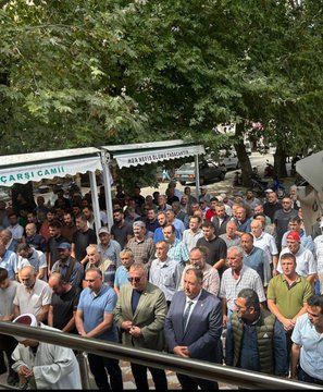 Gülnur Dursun'un Babası Ünal Dursun Hayatını Kaybetti