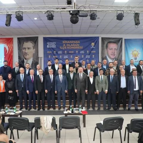 Sinanpaşa'da Coşkulu AK Parti Kongresi