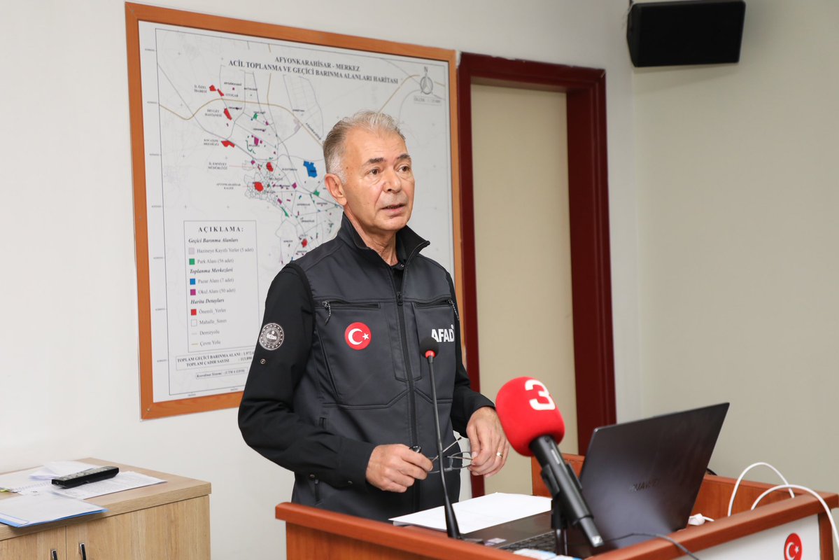 Afyonkarahisar'da Kış Hazırlıkları: Acil Durum Toplantısı Düzenlendi