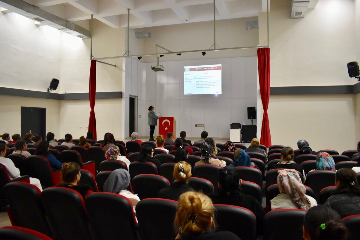 Afyonkarahisar'da Kadına Şiddetle Mücadele Semineri Düzenlendi