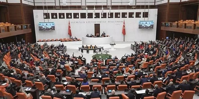 Devlet Memurları Kanununda Önemli Değişiklikler: Yeni Kademe Hakkı