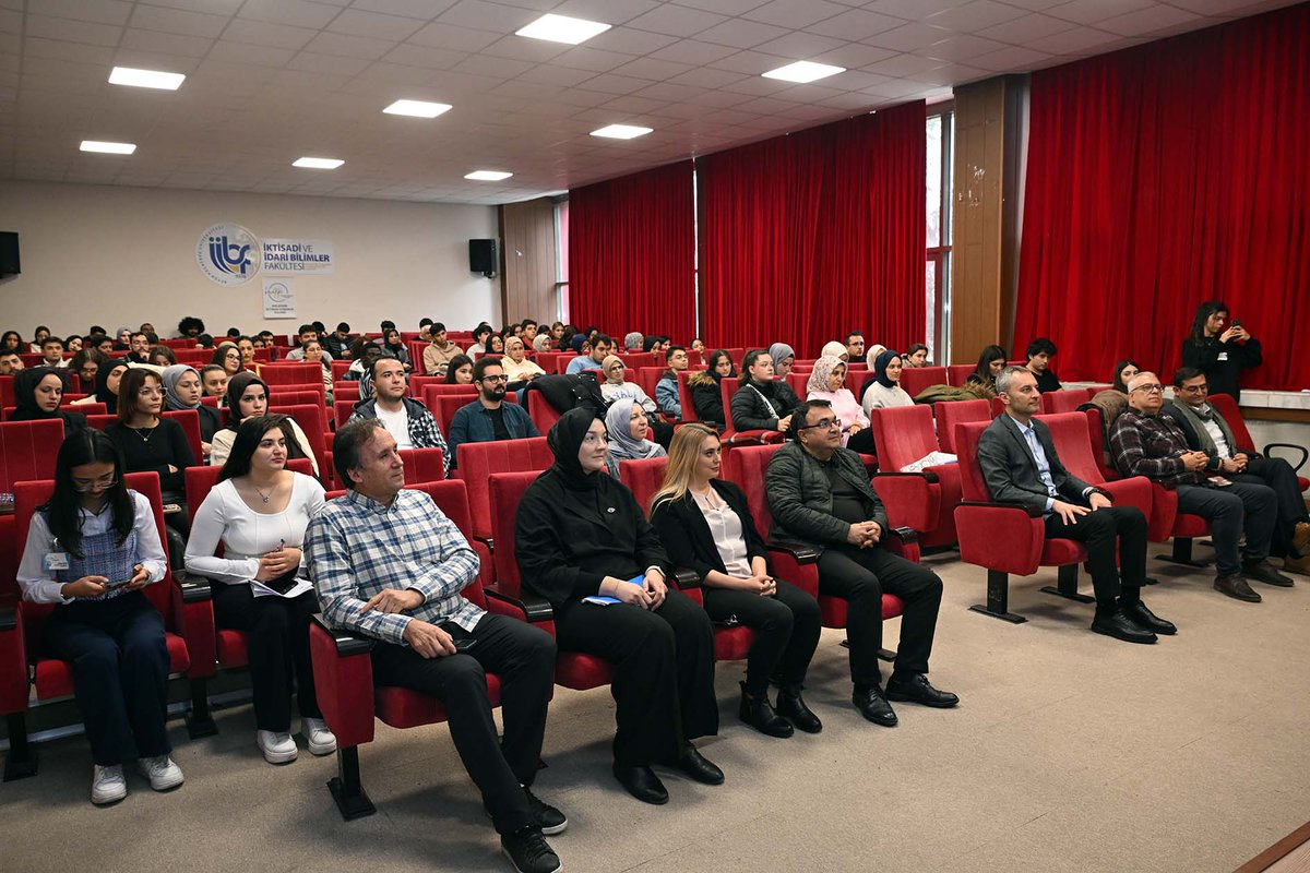 Afyon Kocatepe Üniversitesi'nde Avrupa Birliği ve Enflasyonun Geleceği Tartışıldı