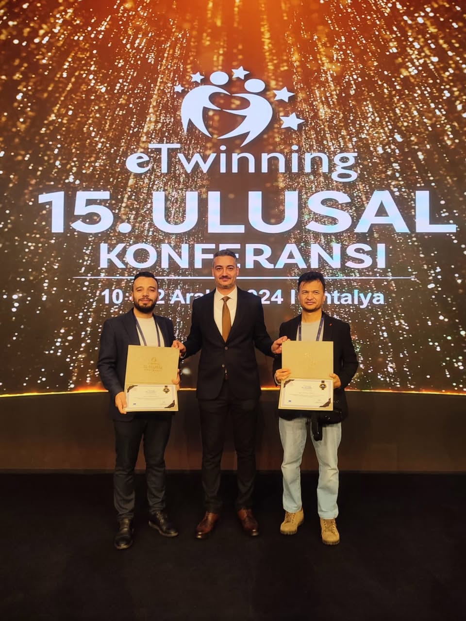 Afyonkarahisar'dan İki Öğretmen, eTwinning 15. Ulusal Konferansı'nda Başarıyla Yer Aldı