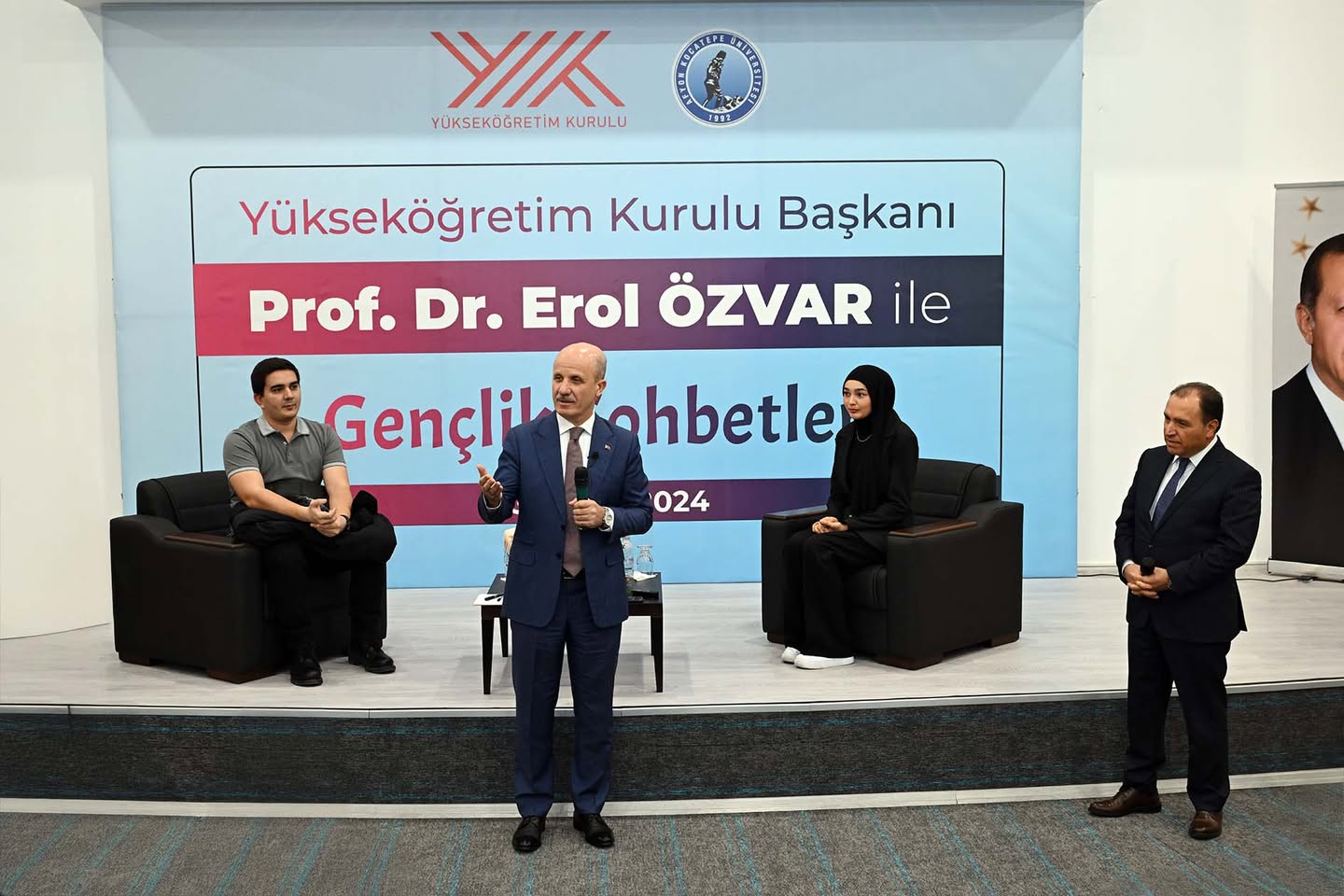 YÖK Başkanı Erol Özvar, Afyon Kocatepe Üniversitesi Öğrencileriyle Buluştu