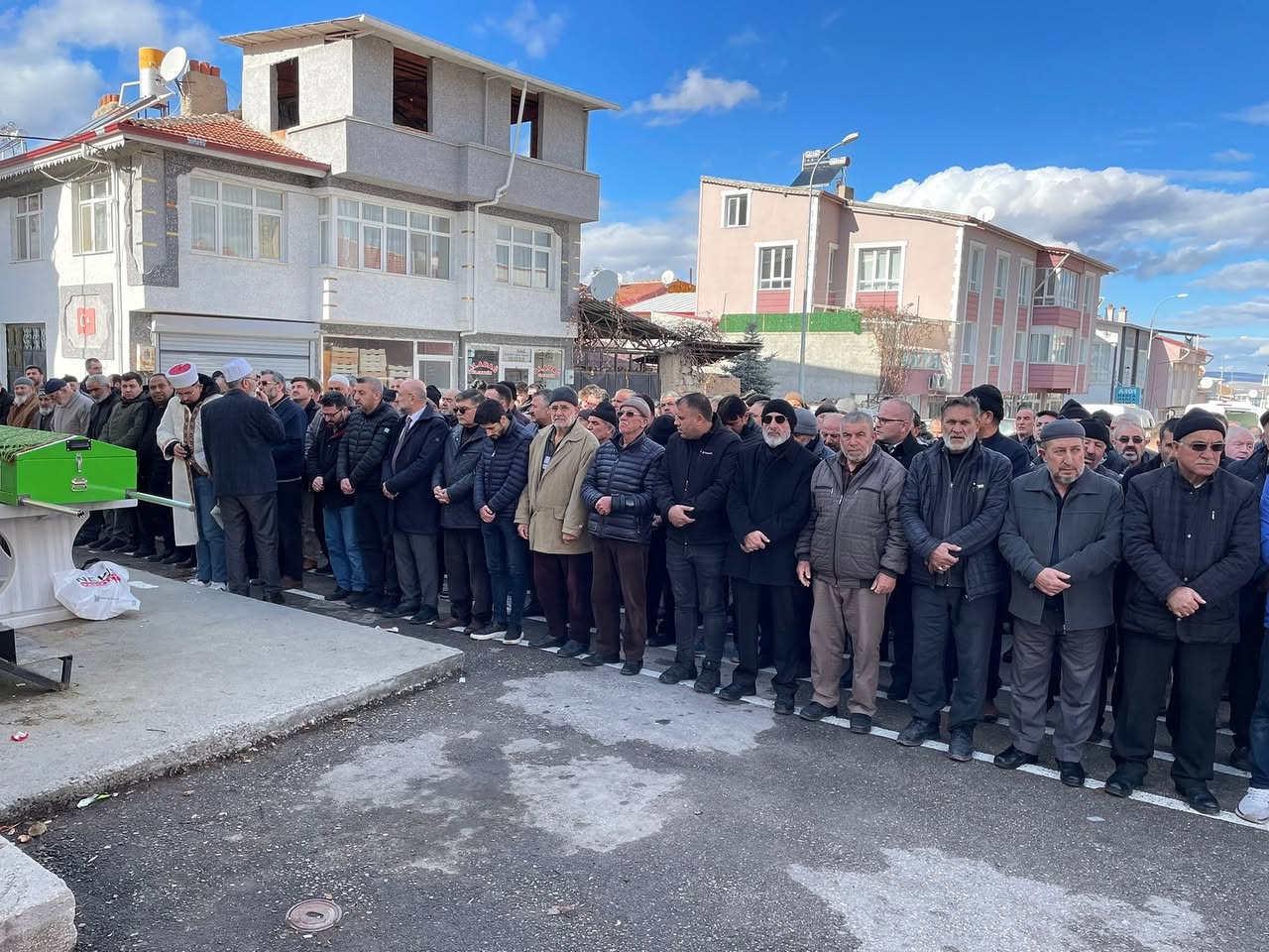 Erkmen Belde Kadın Kolları Başkanı'nın Acı Günü: Ayşegül Şahin'in Annesi Güldane Oruç Son Yolculuğuna Uğurlandı