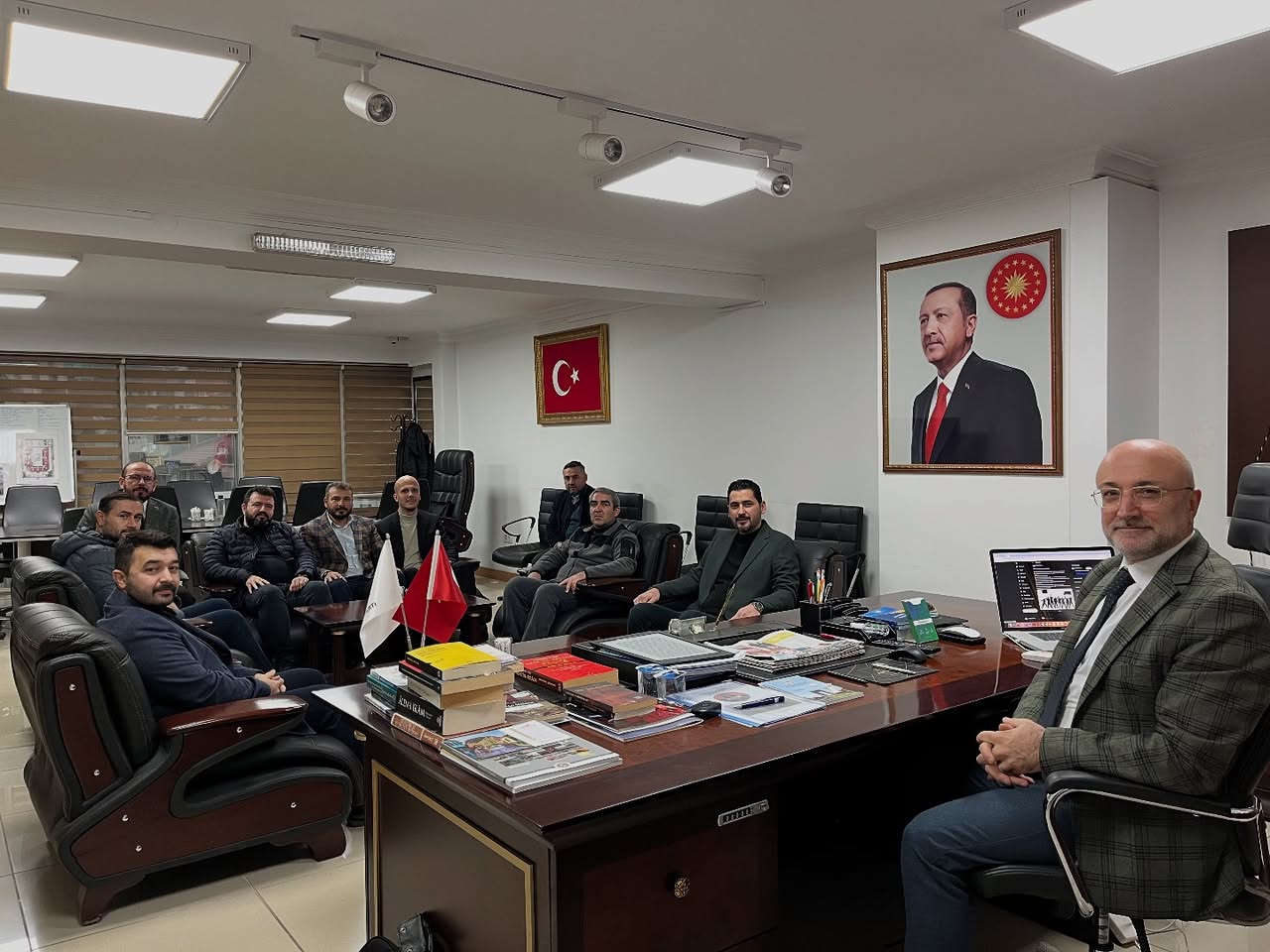 AK Parti Afyonkarahisar'da Birlik ve Beraberlik Mesajı