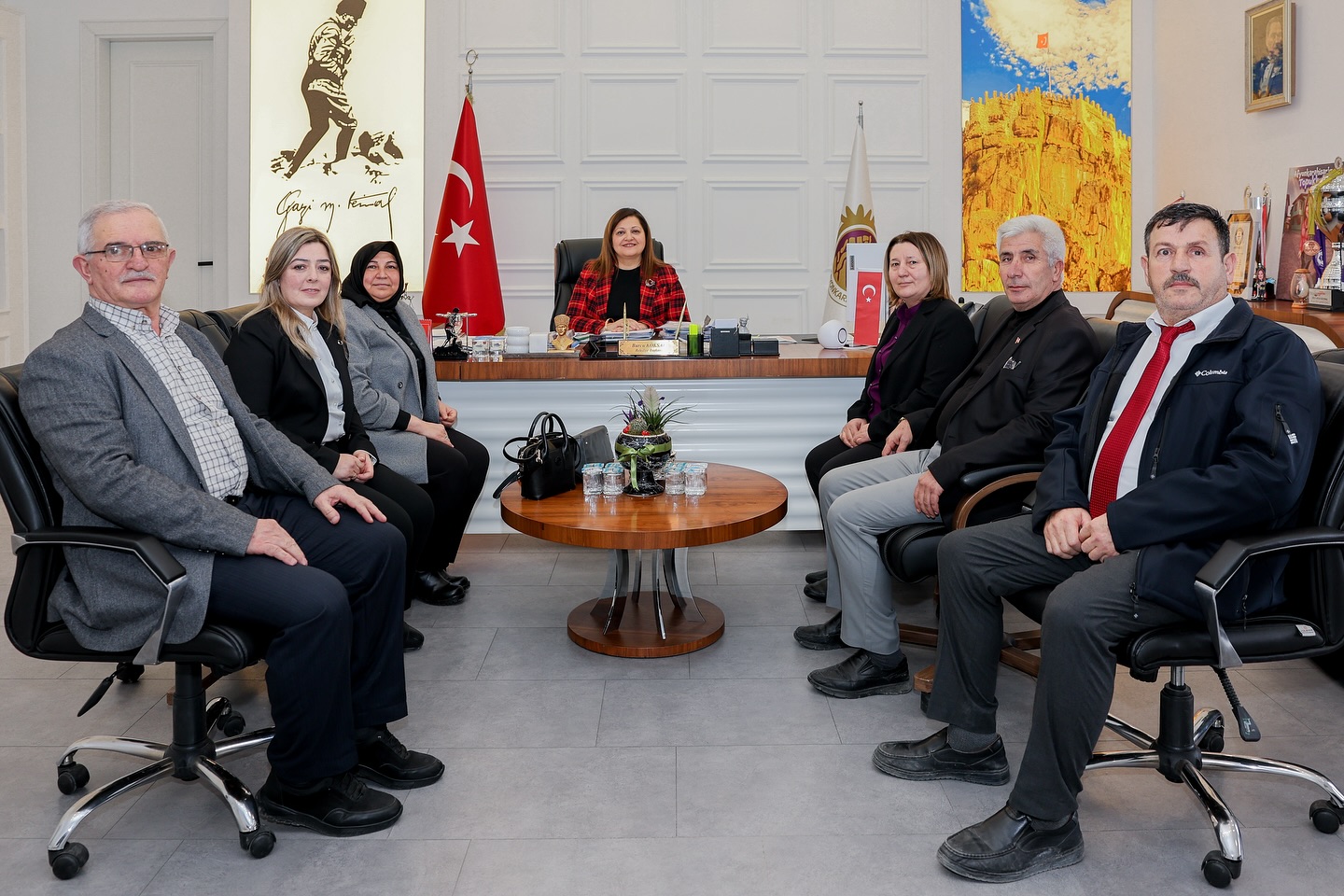 Afyon Muhtarlarından Belediye Başkanı Köksal’a Anlamlı Ziyaret