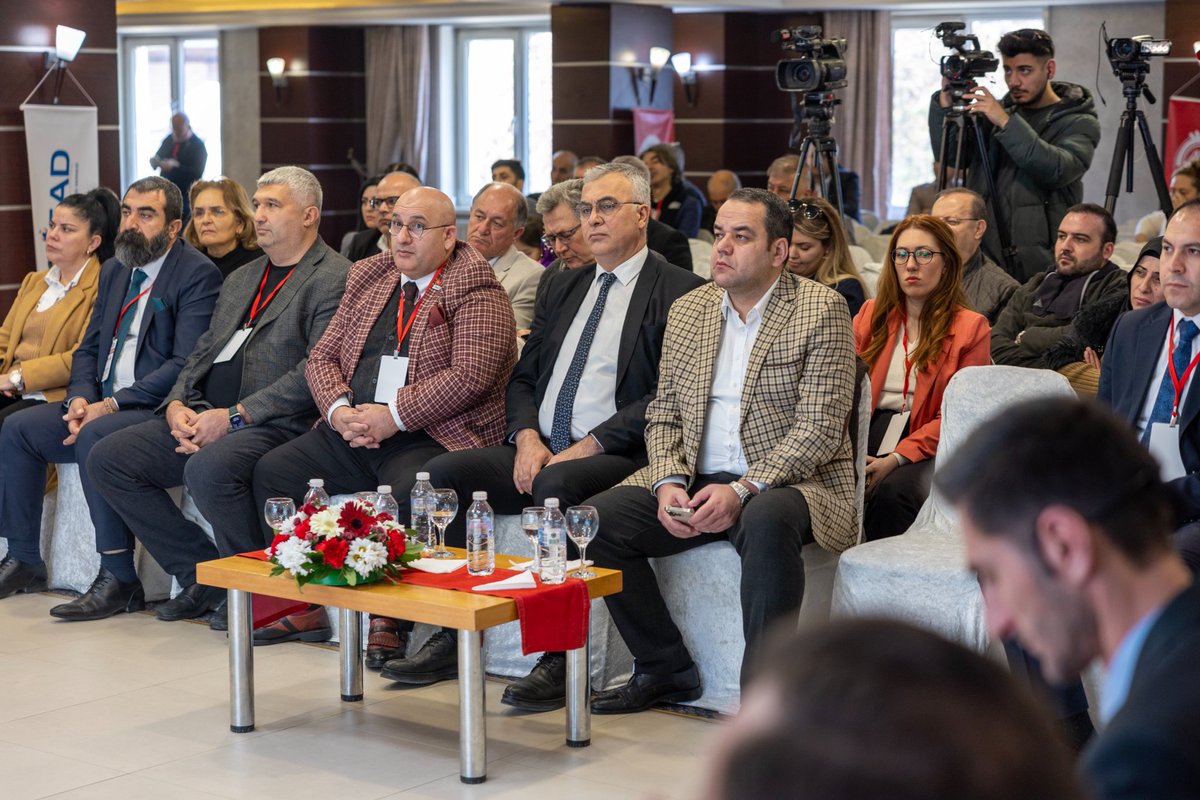 Afyonkarahisar'da Yeni Nesil Gazetecilik Çalıştayı: Geleceğin Haberleri Burada Şekilleniyor