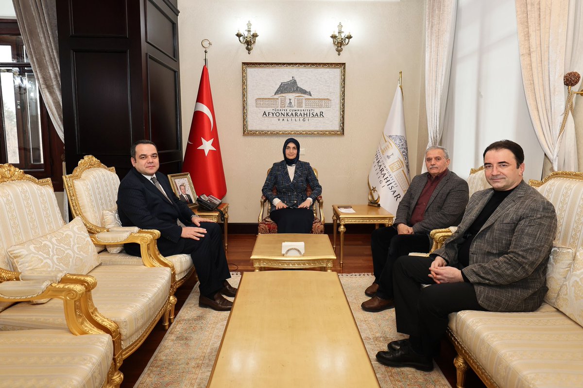 Vali Yiğitbaşı, Yerel Basın Temsilcilerini Makamında Ağırladı