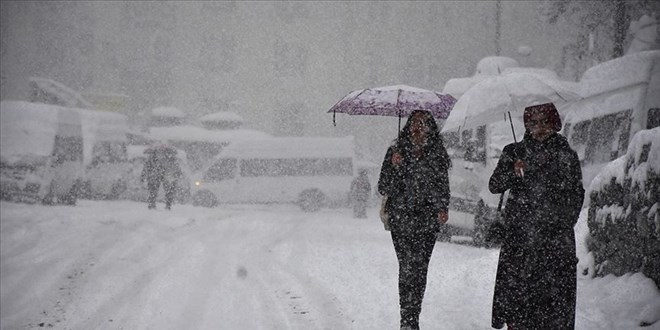 Meteoroloji Uyardı: Türkiye'yi Kar ve Yağmur Etkisi Altına Alıyor