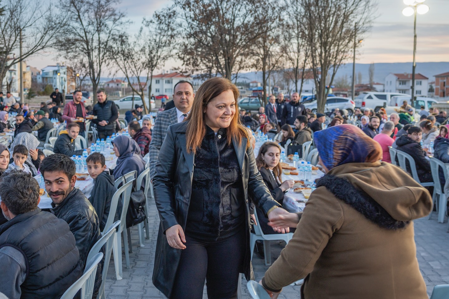 Afyonkarahisar'da Ramazan Bereketi: Başkan Burcu Köksal Hemşehrileriyle Buluştu