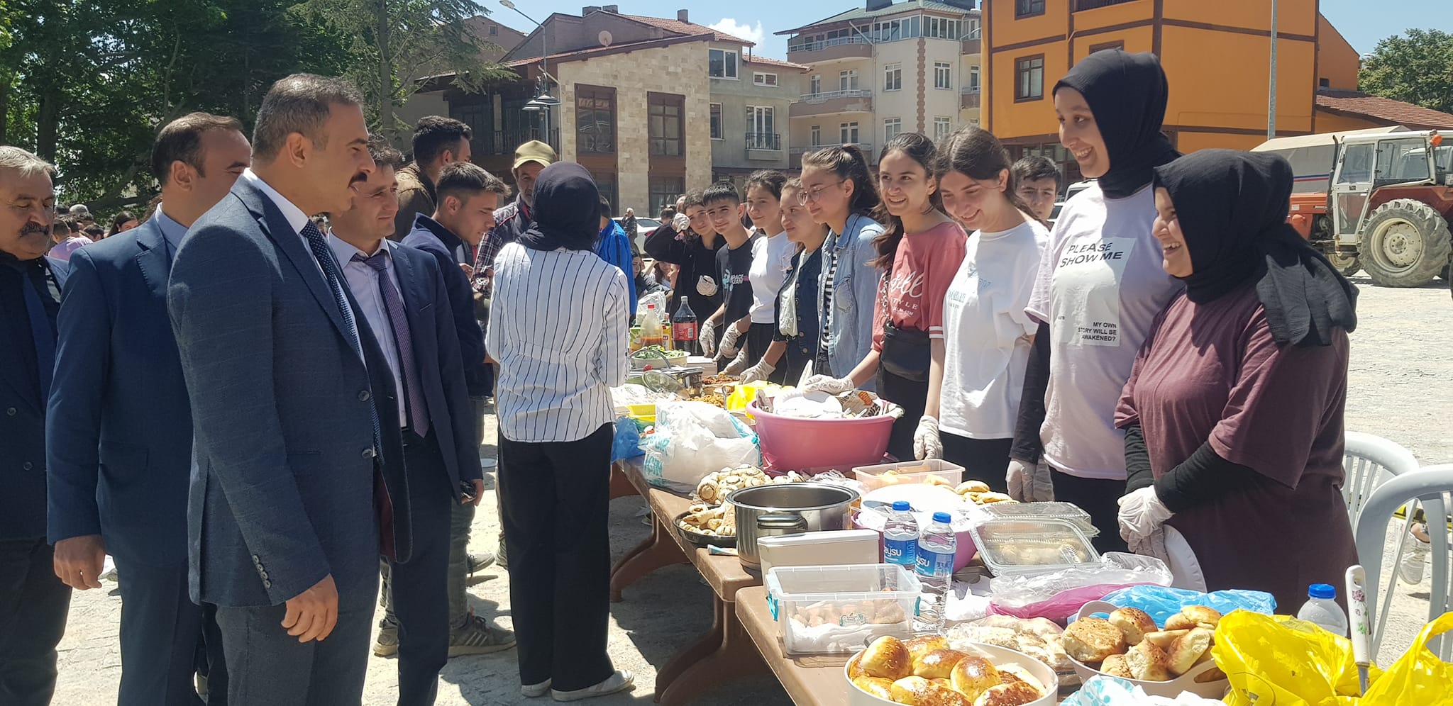 Sultandağın'da depremzede okullara destek olmak amacıyla kermes  gerçekleştirildi.